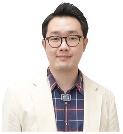 김만수 교수
