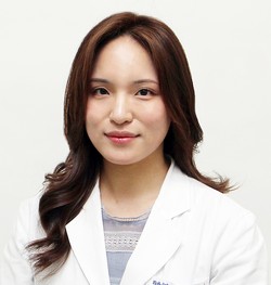 김윤나 교수