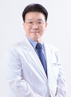 강동경희대병원 호흡기알레르기내과 최천웅 교수